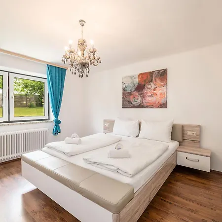 Aparthaus - By Mynests Διαμέρισμα