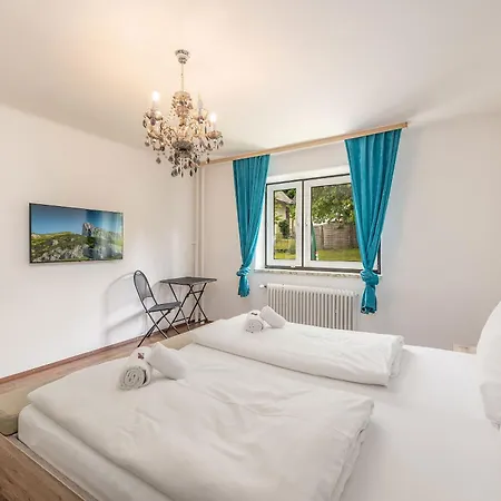 Aparthaus - By Mynests Appartamento