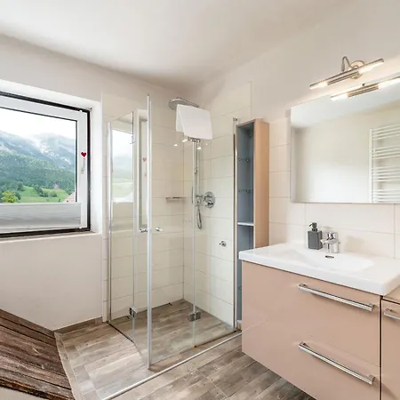 Aparthaus - By Mynests *