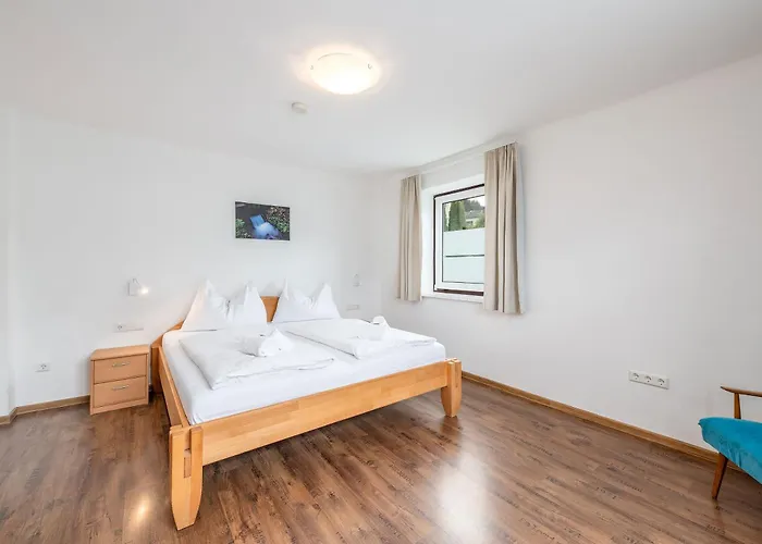 Aparthaus - By Mynests *